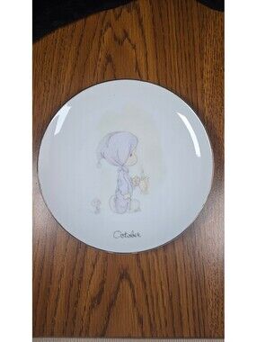 Enesco October Collectible Decorative Plate